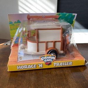 The Chevron Cars - Horace ‘N Trailer